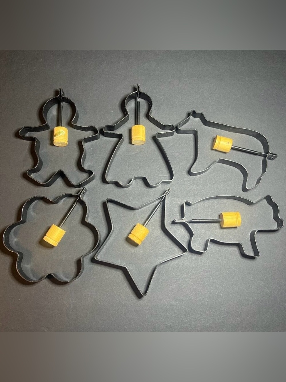 Set of 6 Metal Pancake Egg Ring Cookie Cutter Gingerbread Man, Woman, Cow, Pig..
